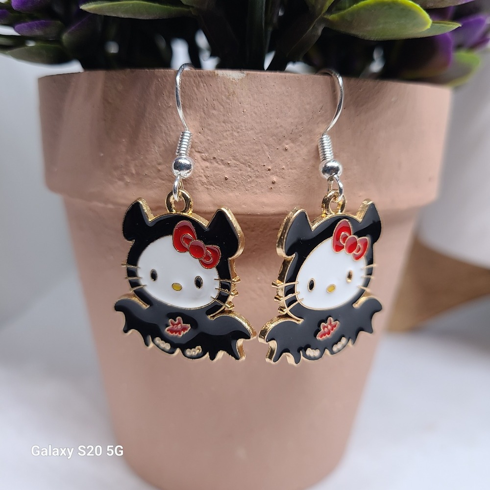 Handcrafted Hello Kitty Vampire Bat Earrings Halloween Dangle Drop Jewelry NWOT